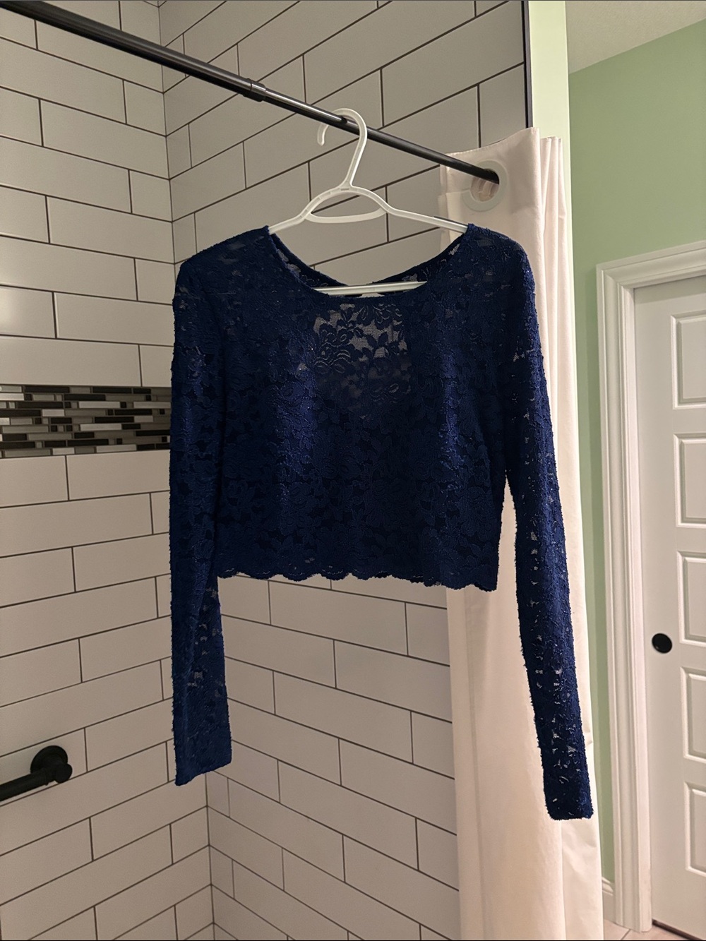 HOCO/PROM DRESS FOR SALE! - Picture 3 of 7
